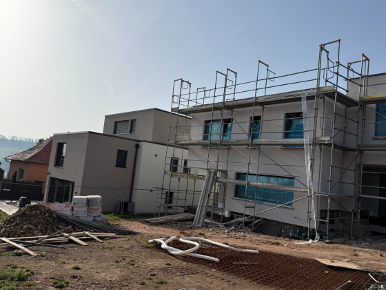 3 MAISONS UNIFAMILIALES