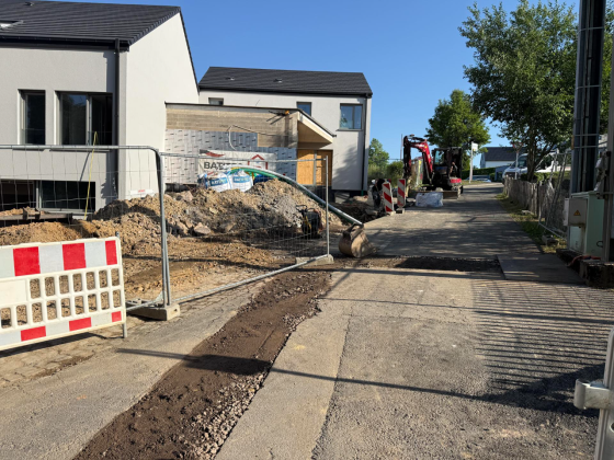 8 MAISONS UNIFAMILIALES